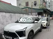 Mitsubishi Xforce Trắng 5 chỗ