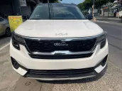 Xe đăng ký lần đầu 2024