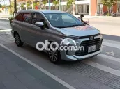 Toyota Avanza Bạc
