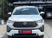 Toyota Innova Cross 2024 2.0V 79000 km