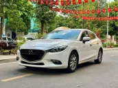 Chủ đi giữ gìn, xem xe tại Hà Nội