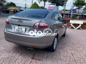 Ford Fiesta 2013 Xám 92xxx km