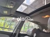 Hyundai Avante Đen 5 chỗ