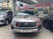 Toyota Innova Cross V 2025 / Xe bao đẹp