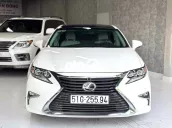 Lexus ES250 2016 Trắng 22000 km