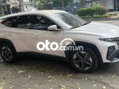 Hyundai Tucson màu Trắng