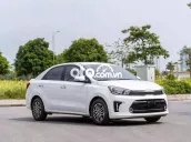KIA SOLUTO MT Trắng Số sàn