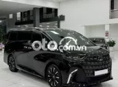Toyota Alphard sản xuất 2024 màu Đen, 1 chủ.