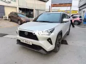 Toyota Yaris Cross 2024 màu trắng xe zin nguyên