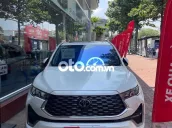 Toyota Innova Cross HEV 2023 / Giá thương lượng