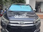 Toyota Innova 2017 2.0V Xám