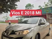 Bán Vios E 2018 số sàn, màu vàng cát, bản 7 túi khí