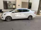 Mitsubishi Attrage 1.2 CVT Premium