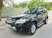 Escape AT 2.3 2011 màu đen rất đẹp, Gia đình sử du