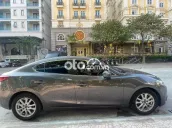 Mazda 3 2017 45000 km Xám