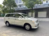 Toyota Innova G 2010 Bạc