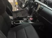 Toyota Hilux 2024 tại Thanh Hóa