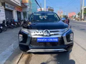Mitsubishi Pajero Sport 2.4 AT sx 2022 chạy 2 vạn