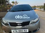 Kia Forte Xám 100000 km