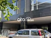 Ford Everest 7 chỗ Số sàn