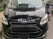 Ford Tourneo 2020 7 chỗ Đen