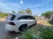 Hyundai Custin Trắng 50000 km