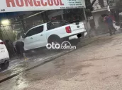 Ford Ranger XLS 2024 2 cầu chạy 1 vạn,sai tặng xe