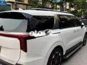 Kia Carnival 2024 Signature Trắng
