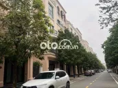 VinFast Lux SA 2020 Pre Trắng