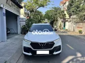 Vinfast Lux SA Base 2019 Trắng 61.000 km