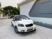 Chevrolet Aveo Trắng 5 chỗ