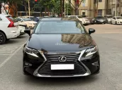 Lexus ES 250 2016 tại Hà Nội