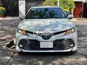 Toyota Camry 2021 2.0G 54247 km Trắng