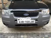 Ford Escape Đen 5 chỗ Số sàn