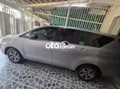 Bán “em” Innova 2022G 2.0 AT (STĐ) xe còn xịn zin