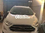 Ford EcoSport Đời 2021 Titanium Trắng Nữ Đang Chạy