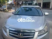 Chevrolet Cruze Bạc 5 chỗ Số tự động
