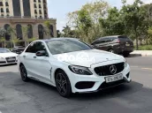 Mercedes-Benz C300 AMG Trắng