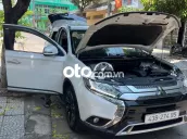 Mitsubishi Outlander 2020 2.0 CVT 82000 km