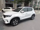 Kia Sonet 2023 Premium 1.5 AT - 4v5 km chính chủ