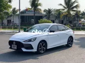 MG MG5 Luxury 2022 Trắng