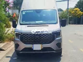 Ford Transit 2024 16 chỗ Bạc