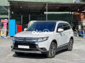 Mitsubishi Outlander 2019 Trắng