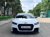 Audi TT S Coupe TFSI 2017 Trắng