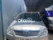 Toyota Innova 2012 Bạc