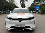 VinFast VF9 Plus 2025 - 28000 km