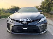 Toyota Camry 2022 2.0 Q - 30000 km