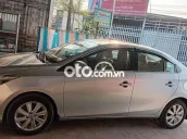 Toyota Vios màu Bạc