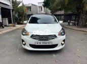 Mitsubishi Attrage 2016 Trắng