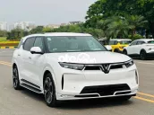 Xe điện Vinfast VF9 Plus 2025 Trắng